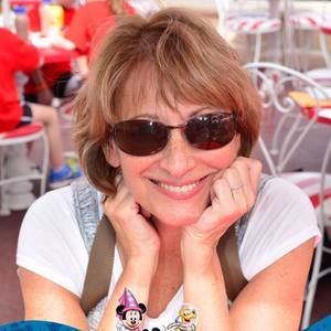 Meet your Posher, Eileen